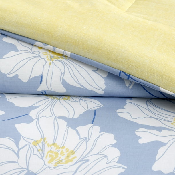 GAP Home King Comforter Set (blue floral)